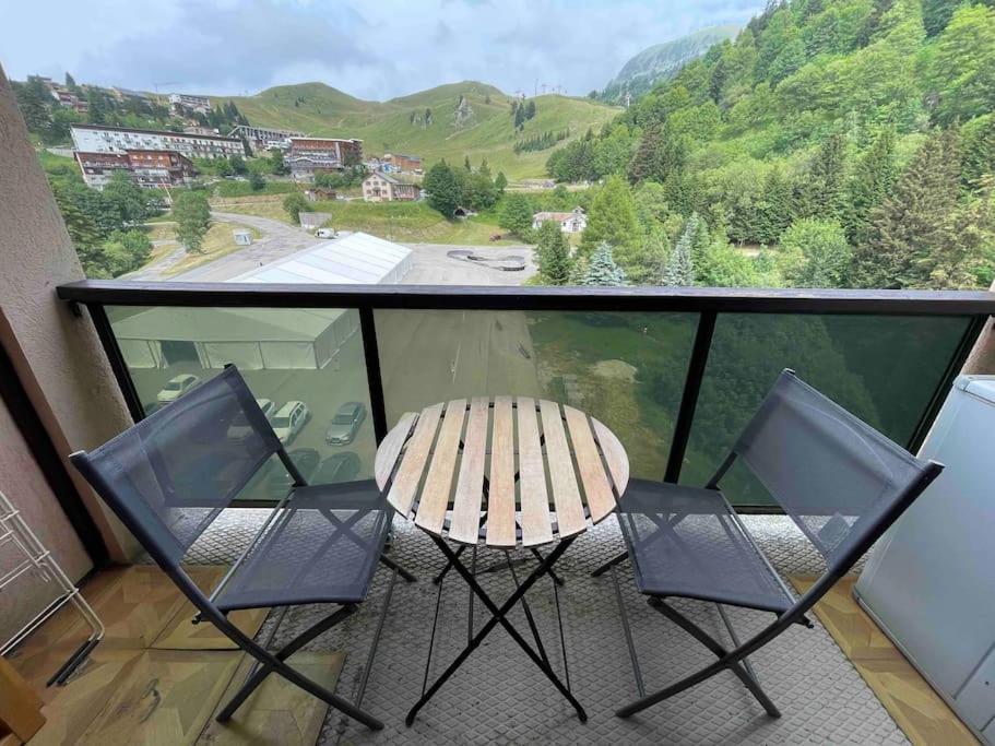 Studio Refait A Neuf Avec Balcon - Famille - Parking Couvert Chamrousse Εξωτερικό φωτογραφία
